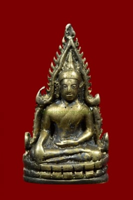 พระพุทธชินราชครึ่งซีก วัดสุทัศน์ ปี พ.ศ. 2493 แต่งเก่า กะไหล่ทอง