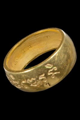 แหวนปลอกมีดนิ้วเพชรพระอิศวร หลวงปู่หมุน เนื้อทองคำ